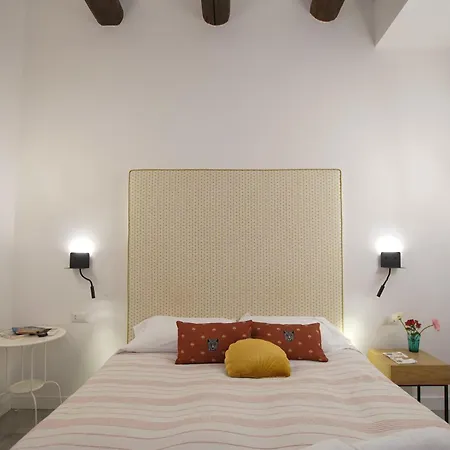 B-stay Montedidio 4*