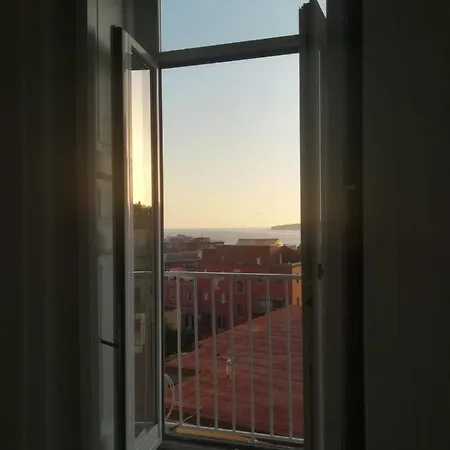 B-montedidio 4* נאפולי