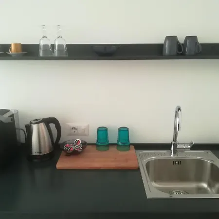 B-montedidio בית הארחה 4*