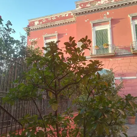 B-montedidio 4* נאפולי