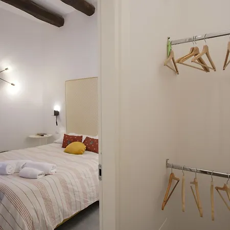 B-montedidio Konukevi Napoli