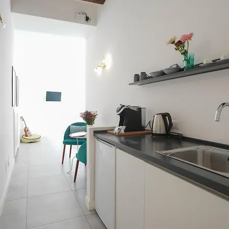 B-montedidio 4* Nápoly